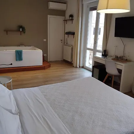 Sapri & Colombo And 3*