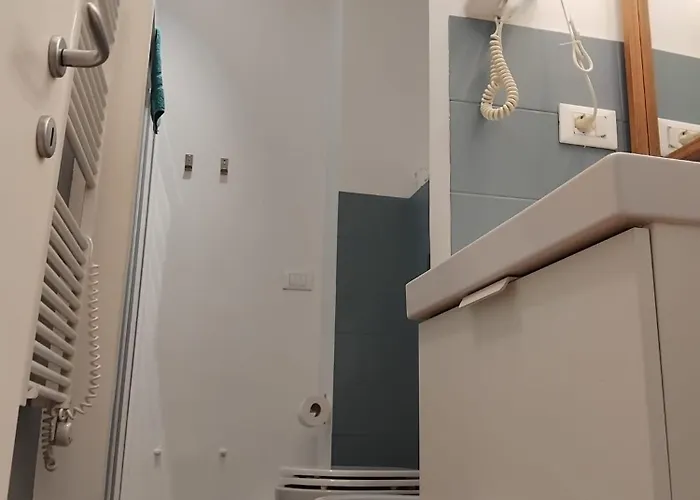 Sapri & Colombo And ゲストハウス